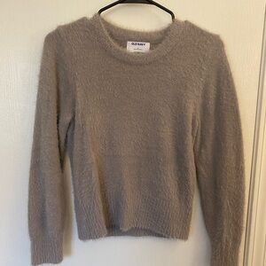 Old Navy Fuzzy Gray Sweater. NWOT.